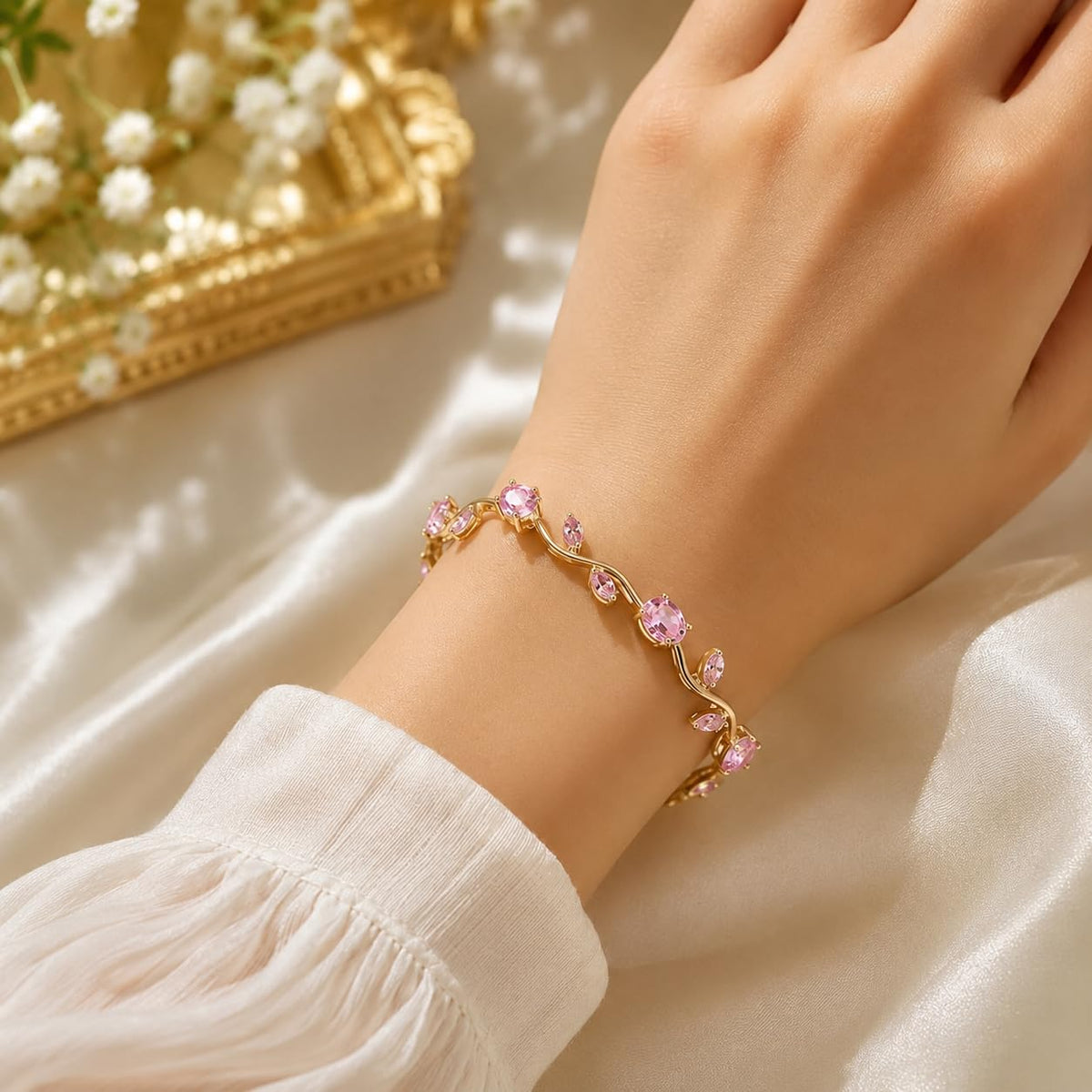 Emerald Tulip Link Bracelet (Pink, Gold)