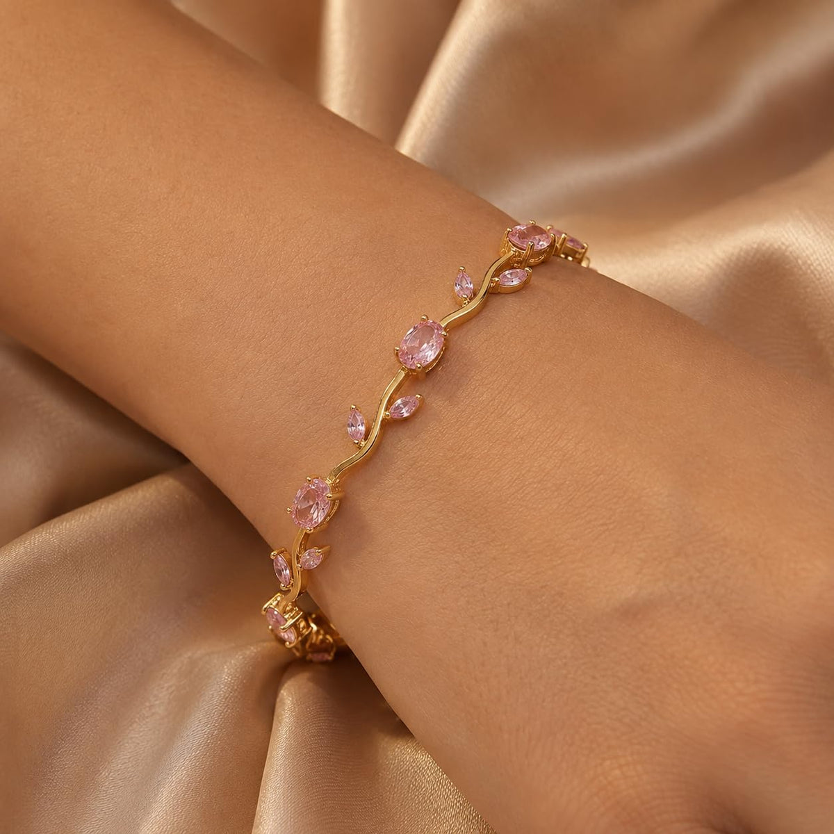 Emerald Tulip Link Bracelet (Pink, Gold)