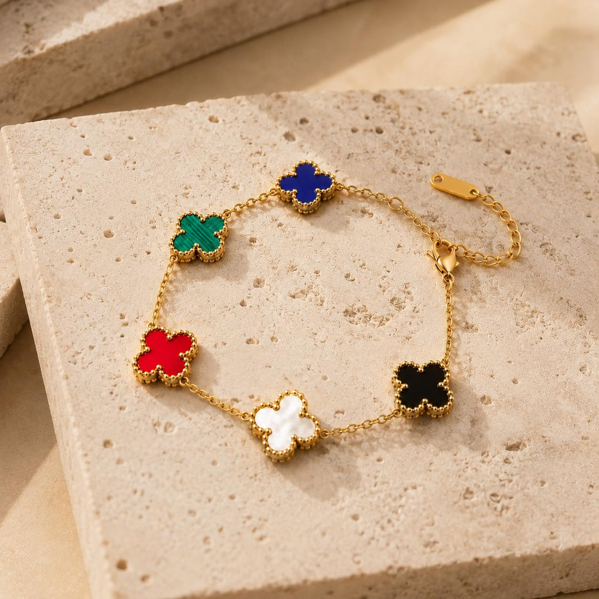 Clover Wraparound Bracelet (Multicolor)